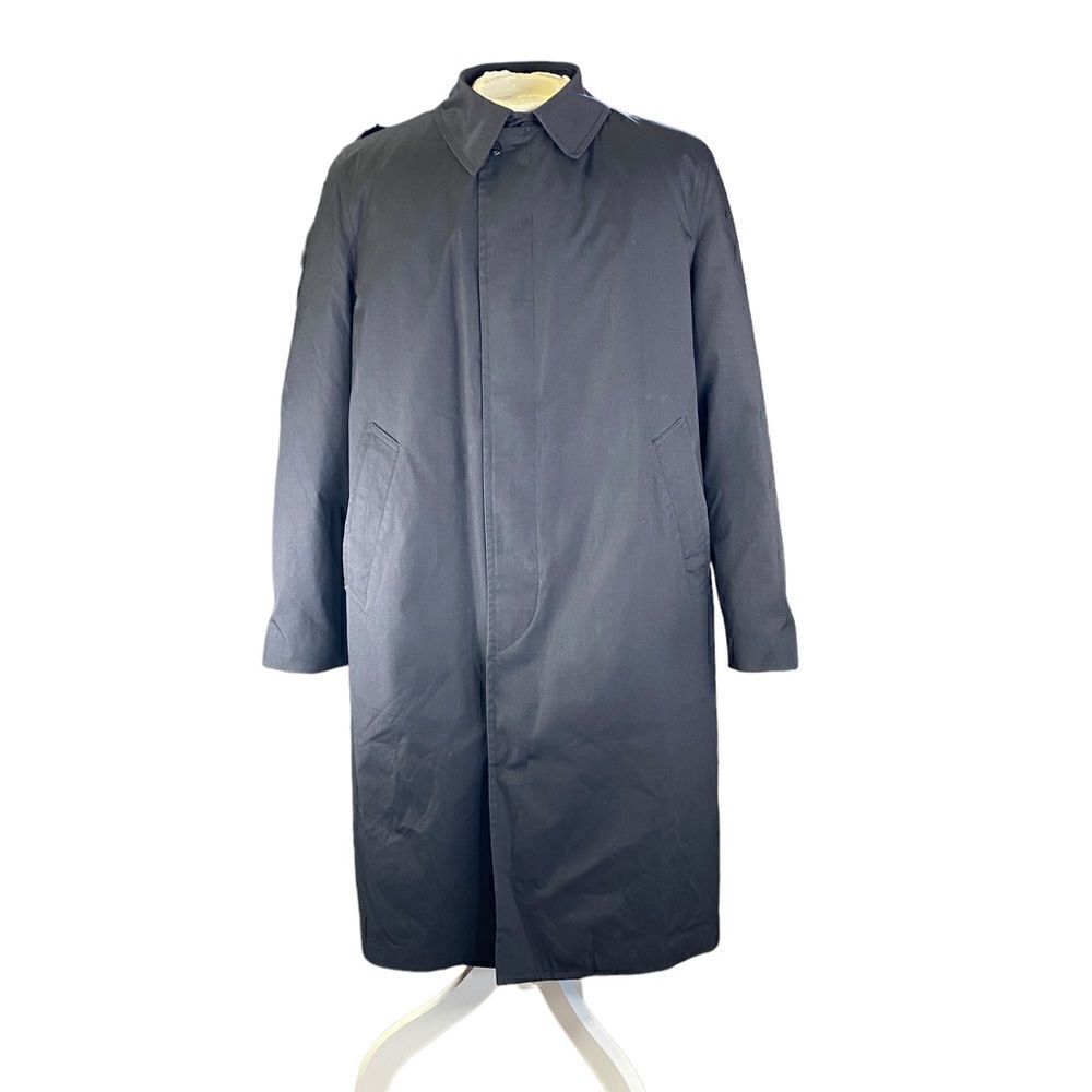 U.S. Navy All Weather Coat / Trench Coat in Black with Inner Warm Liner Size 44R